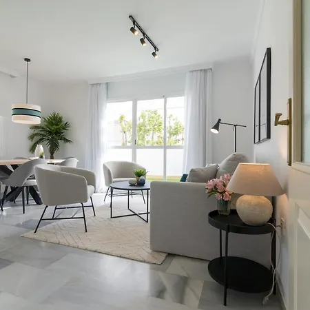 Iloftmalaga Atico Carihuela * Торремолинос